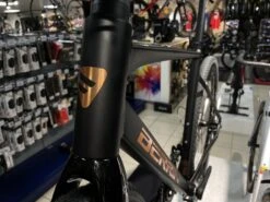 BERRIA Belador Allroad HP Vélo Gravel Gold Ivory/Black Ebony 2023 -BMC Soldes Boutique berria belador allroad hp velo gravel gold ivoryblack ebony 2023 2