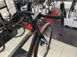 BERRIA Belador Allroad HP Vélo Gravel Gold Ivory/Black Ebony 2023 -BMC Soldes Boutique berria belador allroad hp velo gravel gold ivoryblack ebony 2023 3