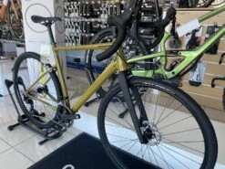 CANNONDALE Topstone 2 Vélo Gravel Olive Green 2023 -BMC Soldes Boutique cannondale topstone 2 velo gravel olive green 2023 5