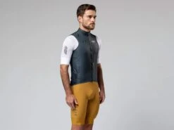 GOBIK Plus 2.0 Unisex Meteor Veste Sans Manches Warm 2023 -BMC Soldes Boutique gobik plus 20 unisex meteor veste sans manches warm 2023 2