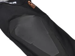 RACER Genouillères VTT Mountain Knee 2 D30 -BMC Soldes Boutique racer genouilleres vtt mountain knee 2 d30 3