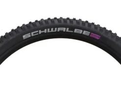 SCHWALBE Big Betty Pneu Souple Evolution Addix Ultra Soft Super Downhill - 27,5 X 2,4 Pouces -BMC Soldes Boutique schwalbe big betty pneu souple evolution addix ultra soft super downhill 275 x 24 pouces 2